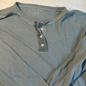 American eagle waffle knit long sleeve size medium